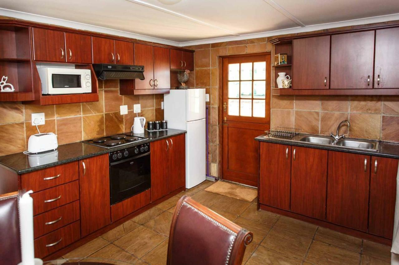 Hazenjacht Karoo Lifestyle - Spitzkop Apartment Oudtshoorn Luaran gambar